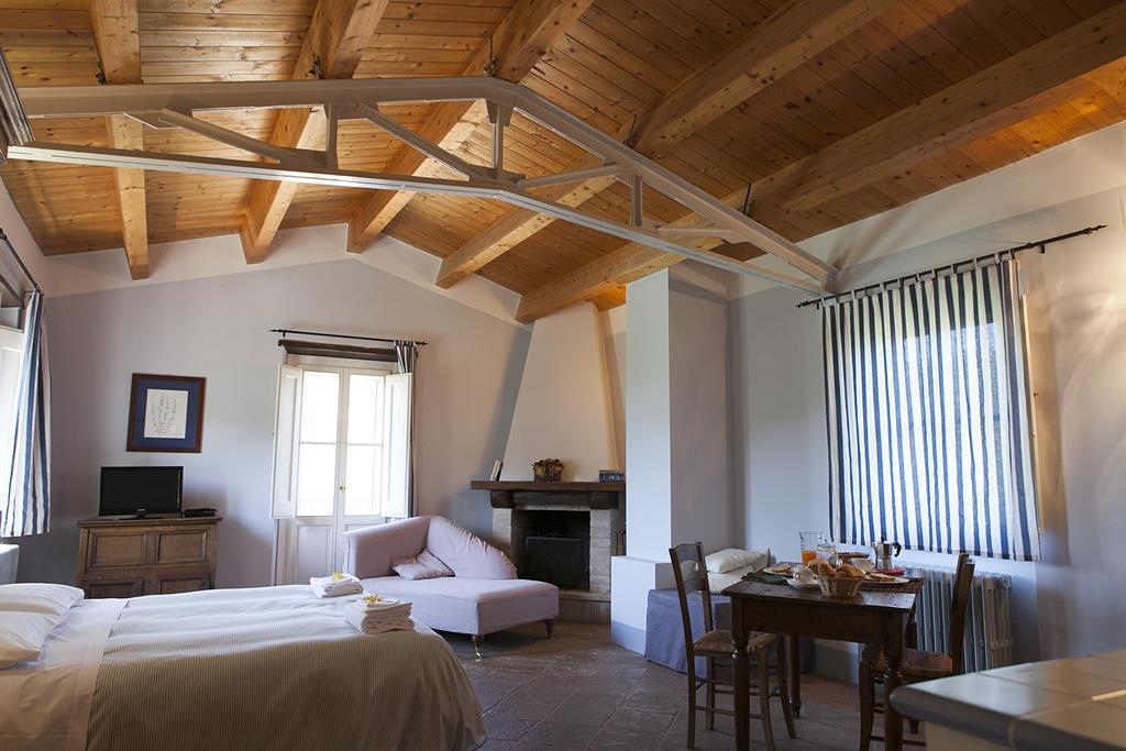 Re Artu Assisi Country Lifestyle Aparthotel Εξωτερικό φωτογραφία