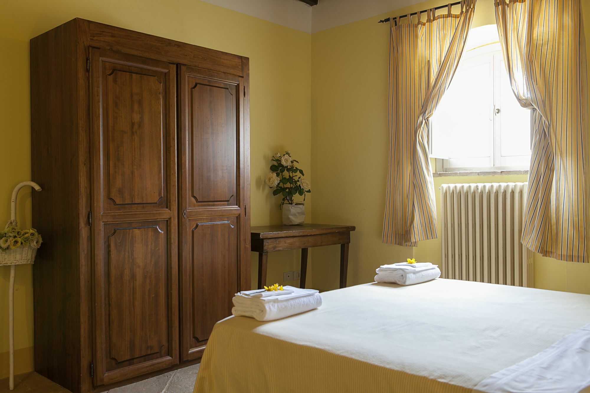 Re Artu Assisi Country Lifestyle Aparthotel Εξωτερικό φωτογραφία